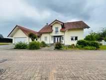 [ID: 1546] Rodenbach, detached house, 5 bedr., 5 bath., yard, garage in Ramstein, Germany