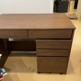 FREE DESK in Okinawa, Japan