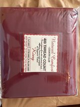 bed sheets King size in Naperville, Illinois