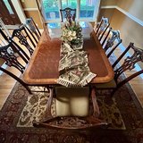 HENREDON Dining Room Table Set (TABLE + 8 Chairs + 3 leaves) in Westmont, Illinois