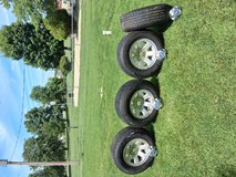 4 15in rims with tires. in Fort Leonard Wood, Missouri