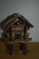 antique wooden shack in Warner Robins, Georgia