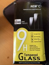 2x Iphone 15 Pro max screen protector in Stuttgart, GE