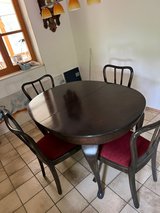 Dining set in Grafenwoehr, GE