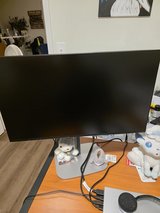 Monitors, keyboard, mouse in Wilmington, North Carolina