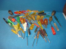 SMALL SCREWDRIVERS in Chicago, Illinois