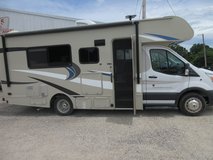 2017 FORD 21 FT  rv 5,400 miles MOTIVATED TO SELL in Rolla, Missouri