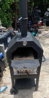 2-Layer Wood Fired Outdoor Pizza Oven in Okinawa, Japan