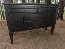 Large Hepplewhite Buffet Sideboard Entry Table Solid Wood Black Satin 53x18x37 New in Houston, Texas