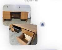 Office Desk in Aurora, Illinois