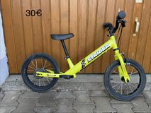 ?? Strider 14x Balance Bike (Awesome Neon Green!) – 30€ in Stuttgart, GE