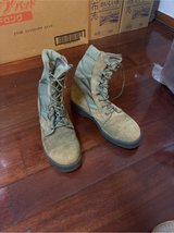 VIBRAM Women’s Tactical Boots in Okinawa, Japan