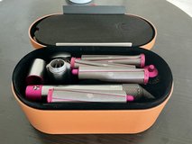 Dyson AirWrap Complete Set (120V) with Case - Like New - Stuttgart/Patch in Stuttgart, GE