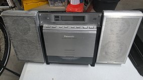 radio cd player in Ramstein, Germany