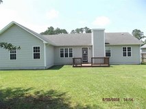 3 Bedroom 2 Bathroom House In Jacksonville With Great Amenities in Camp Lejeune, North Carolina