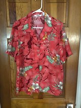 Women’s Hawaiian Print Blouse-Size 12 in Chicago, Illinois