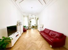 Furnished Historic Altbau Apartment in Central Wiesbaden – Ideal for Professionalsz in Wiesbaden, GE