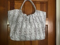 JustFab Large Faux Snakeskin Tote purse Hsndbag. in Naperville, Illinois