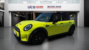 2024 MINI Hardtop 4 Door Cooper S Up To 38 MPG in Ramstein, Germany