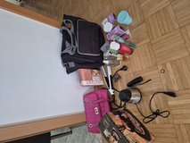 5 euro for perfume cologne purse etc in Wiesbaden, GE