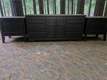 Huge Stanley Dresser & Nightstands 3pc Bedroom Set Solid Wood Black Satin New in Houston, Texas
