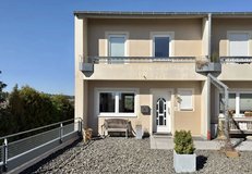 Spacious 4-Bedroom Apartment in the Heart of Bitburg – Perfect for U.S. Military & Expats in Spangdahlem, Germany