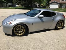 Nissan 370Z (2010) in Westmont, Illinois