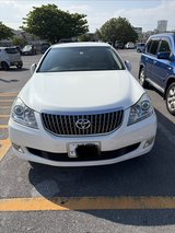 FOR SALE: Toyota Crown Majesta 2yr JCI – $3,800 OBO ?? in Okinawa, Japan