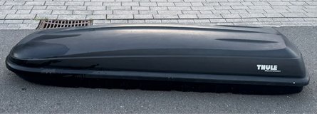 Thule Mountaineer Cargo Travel Box in Ramstein, Germany