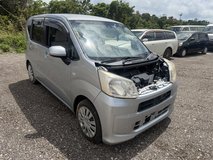 DAIHATSU MOVE in Okinawa, Japan