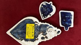 3 blue ceramic wall decoration from Soufflenheim in Ramstein, Germany