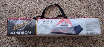 Domed tent 5 person in Elgin, Illinois