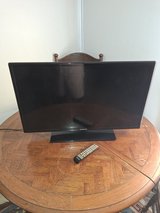 Samsung 30" Led tv in Camp Lejeune, North Carolina