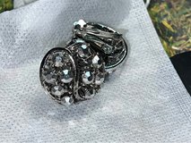 clip on earrings in Warner Robins, Georgia