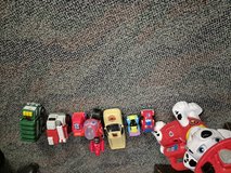 3 Euro für eine Menge Spielzeug (toy cars) in Wiesbaden, GE