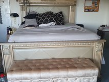 King Size Bed w/ottoman and stools in Stuttgart, GE
