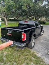 2016 GMC Canyon Crew Cab. SLT Pickup 4D5ft in Kansas City, Missouri