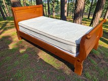 Twin Mattress Boxspring Headboard Footboard rails & Slats Great Condition in Kingwood, Texas