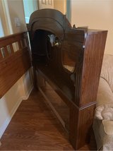 Queen size head board in Kingwood, Texas