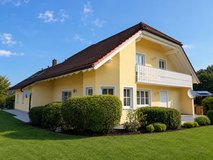 Executive Family Home – Minutes from US Army Garrison Grafenwoehr in Grafenwoehr, GE