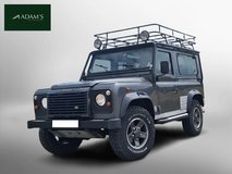 Tomb Raider- Special Edition- 2001 Defender 90 TD5 in Ramstein, Germany