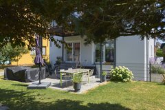 STUTTGART-DEGERLOCH – 140 m² (1,507 sq ft) 4.5-ROOM GROUND-FLOOR HOME · 2 PARKING · GARDEN · DES... in Stuttgart, GE