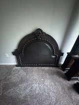 4 poster bed frame in St. Charles, Illinois