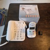 Phone big button in Aurora, Illinois