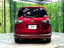 2019 Toyota Sienta - Excellent Condition in Okinawa, Japan