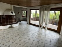 5BR Exquisit Family House, Panoramic Views, Family-Friendly Location in Stuttgart, GE