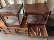 End tables set in Alamogordo, New Mexico