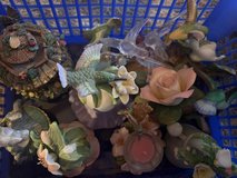 Humming bird nicknacks in Alamogordo, New Mexico