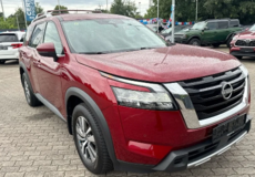 Nissan Pathfinder SL 4WD in Stuttgart, GE