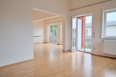 Spacious Living Near Grafenwöhr – Beautiful Apartment with Balcony, Garage and Garden Pavilion in Grafenwoehr, GE